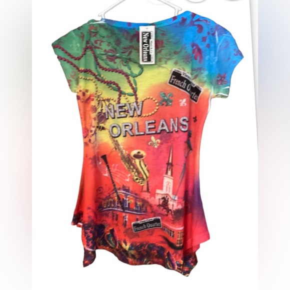 Maxi & Co New Orleans Bourbon Street, colorful top. NWT size medium. - Picture 3 of 11